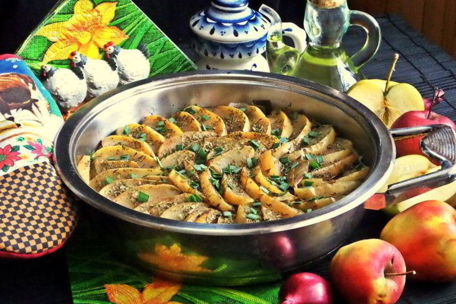 Рецепт капусты под яблоками