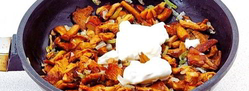 картофель, запеченный с лисичками в мультиварке. Шаг 9