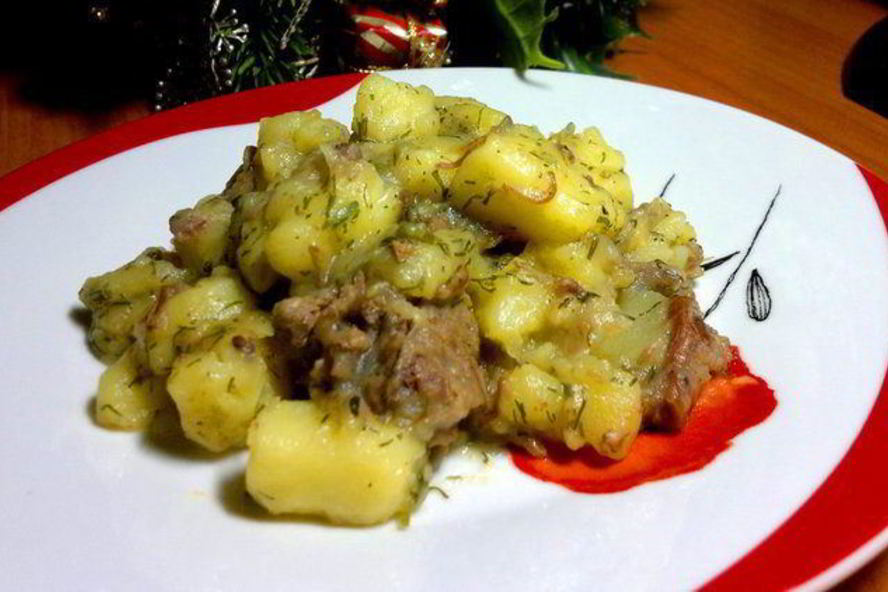 Рецепт картошечки с тушенкой
