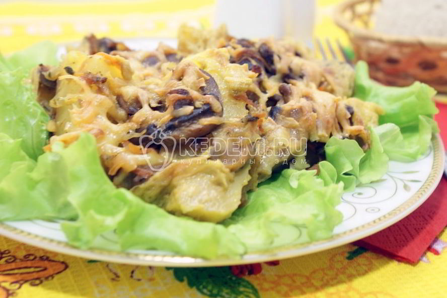 Рецепт запеченного картофеля с грибами под сыром