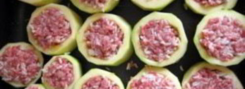 запеченные кабачки с рисом и фаршем. Шаг 4