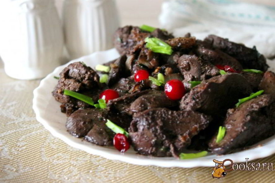 Рецепт куриной печени с луком и грецкими орехами