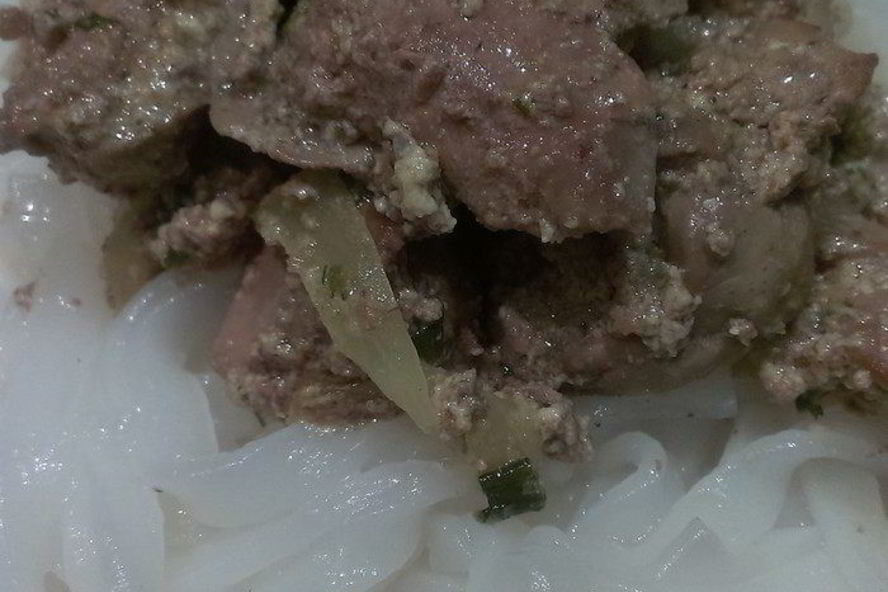 Рецепт куриной печени в сметанном соусе