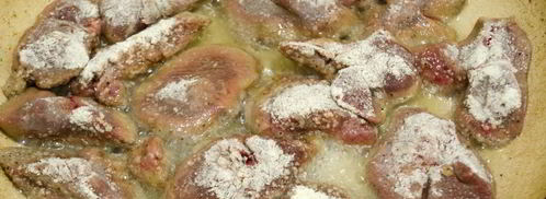 куриная печень жареная с луком. Шаг 6