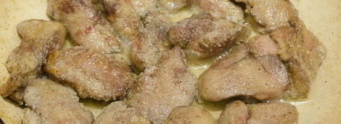 куриная печень жареная с луком. Шаг 7