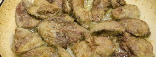 куриная печень жареная с луком. Шаг 11