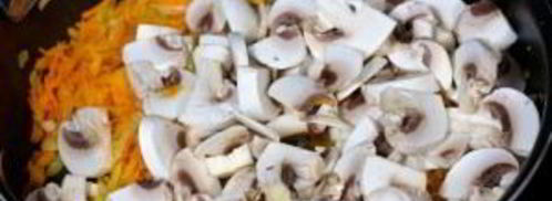 печень куриная жареная с подливкой. Шаг 4