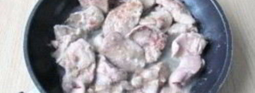 печень, тушенная с грибами. Шаг 5