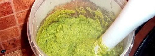 ароматное зеленое пельменное тесто. Шаг 4