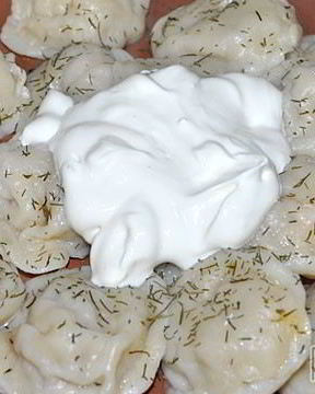 Пельмени с фаршем и квашеной капустой