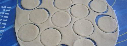 пельмени с гусем, гречкой и овощами. Шаг 14