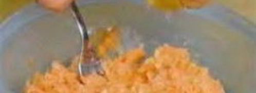 зеленые пельмени с лососем. Шаг 4