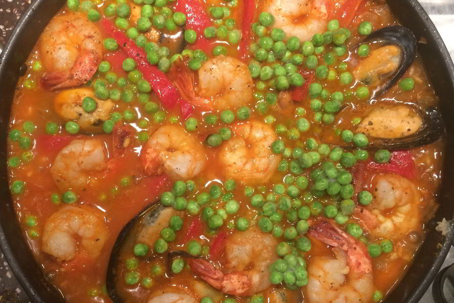 Рецепт паэльи с уткой и морским гадами