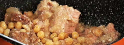 пилав с тушенкой и вареным нутом. Шаг 6