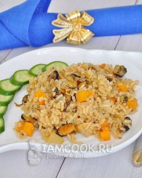 Плов с мидиями