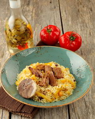 Плов Той Оши с нутом и изюмом