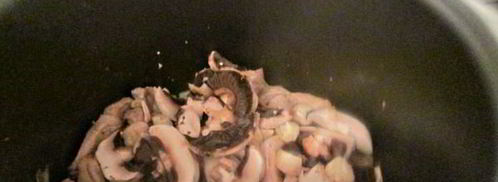 мясное рагу с грибами и орехами. Шаг 4