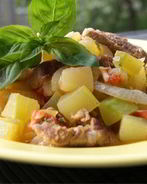 Мясное рагу с кабачками