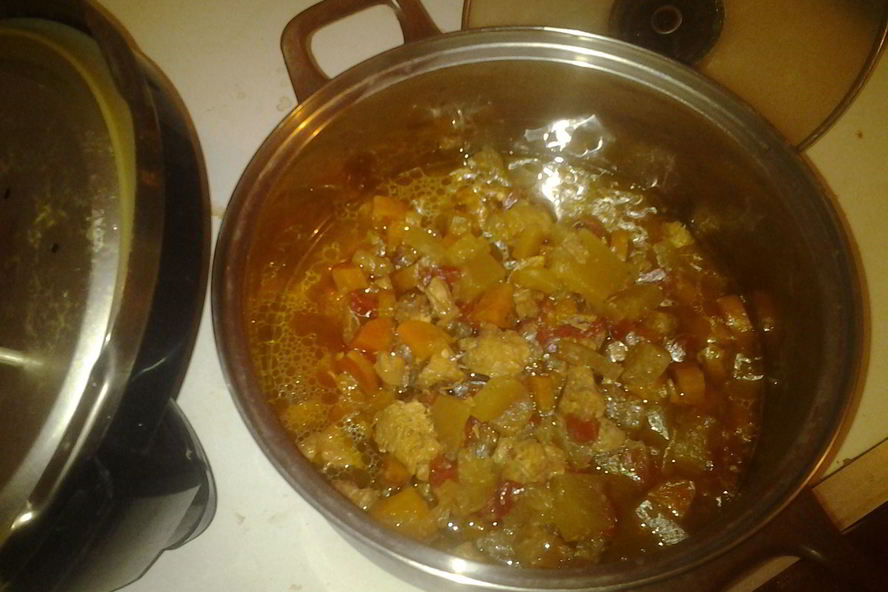 Рецепт овощного рагу с курицей в мультиварке