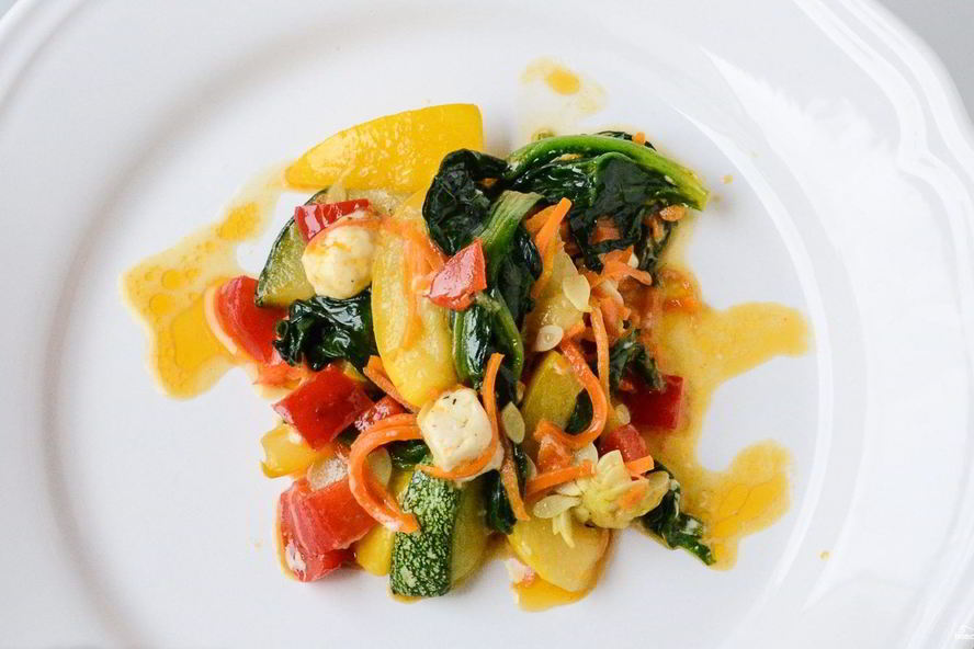 Рецепт овощного рагу со шпинатом