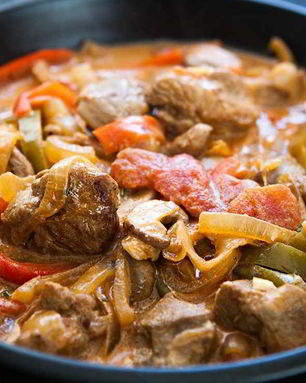 Рагу из индейки с грибами