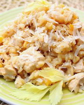 Ризотто с курицей, перцем и кукурузой
