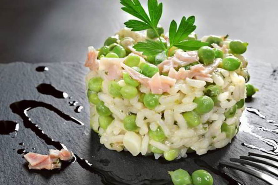 Рецепт ризотто с зеленым горошком и ветчиной
