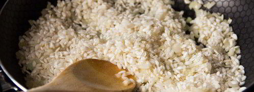 ризотто с зеленым горошком, сыром джюгас и мятой. Шаг 4