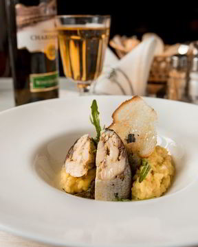 Рулетики из дорады с шафрановым ризотто