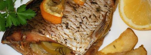 карп запеченый в яблоках с ароматными травами. Шаг 9