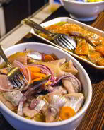 Рыба под морковью и луком