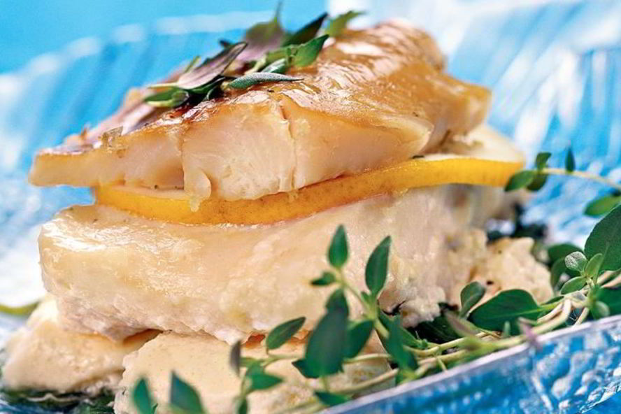 Рецепт свежей и копченая рыба в пряных травах