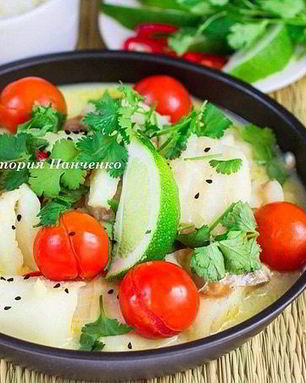 Треска в кокосовом молоке с лаймом и кинзой