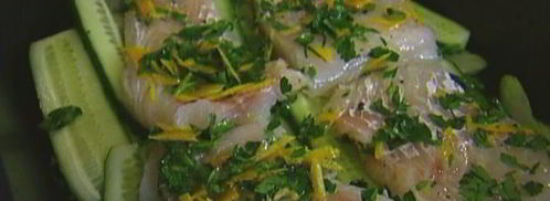 запеченная лимонная треска с огурцами и сельдереем. Шаг 9