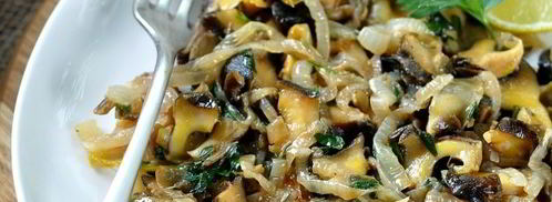 жареные рапаны с луком. Шаг 8