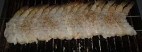 шашлык из креветок на шпажках. Шаг 5