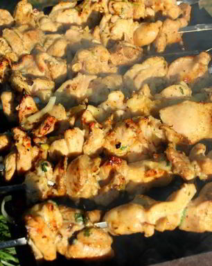 Шашлык из куриного филе на минералке