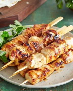 Шашлык из курицы в маринаде из пива и меда