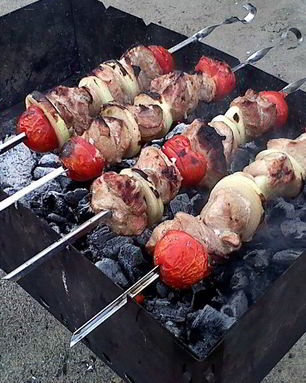 Шашлык из свинины в гранатовом соке