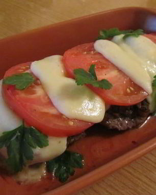 Шницель по-флорентийски с шампиньонами