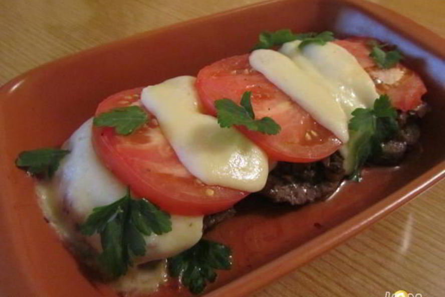 Рецепт шницеля по-флорентийски с шампиньонами