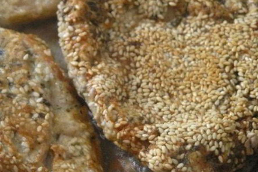 Рецепт шницеля в мятной панировке с кунжутом