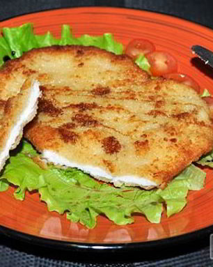 Шницели по-венски из филе индейки