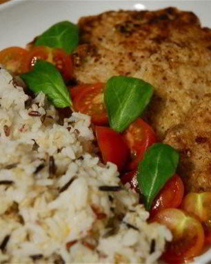 Свиной шницель в отрубях