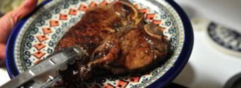 стейк на кости на сковороде. Шаг 5