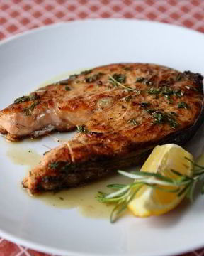 Стейк семги на гриле