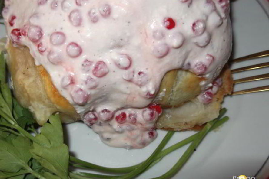 Рецепт стейков горбуши в слоеной шубке