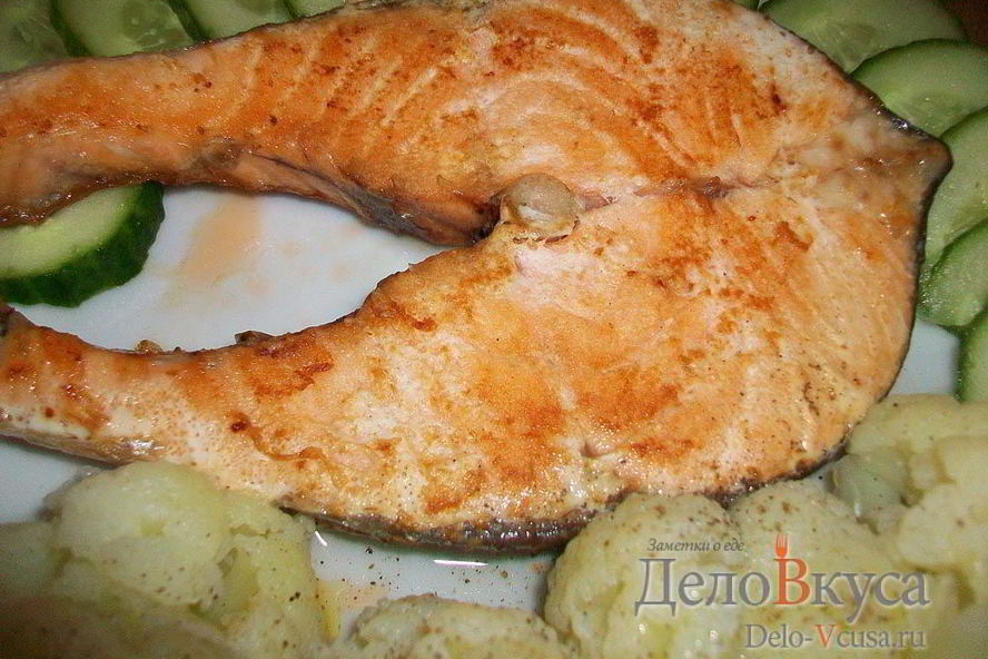 Рецепт жареного стейка из семги без масла