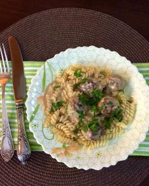 Нежные тефтели в сливочном соусе