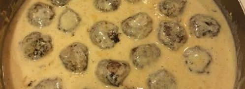 нежные тефтели в сливочном соусе. Шаг 8